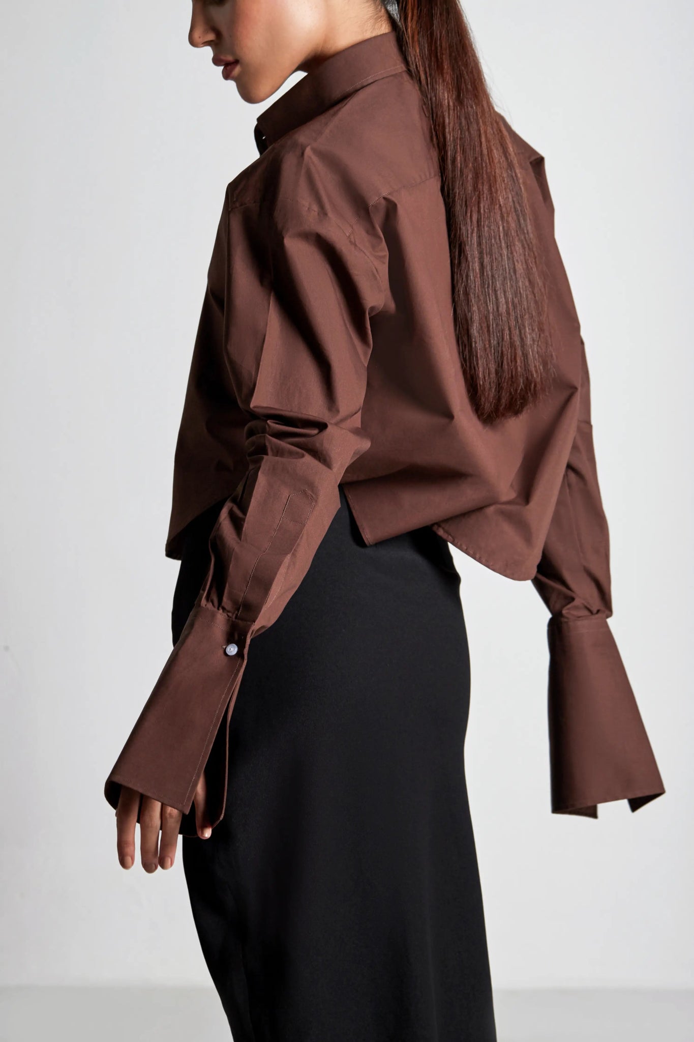 Walnut Round Cropped Shirt - inclusiviteeapparel.com